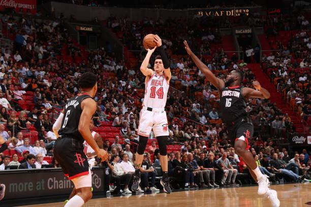 骑士往往因 骑士往往因