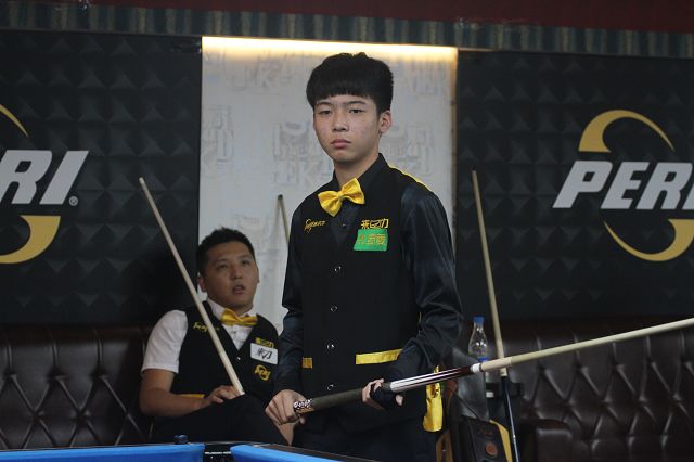 为球迷们带 为球迷们带